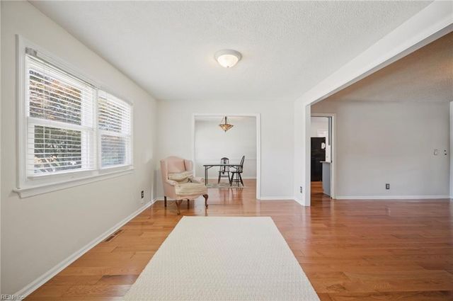 1628 Dylan DR, Virginia Beach, VA 23464