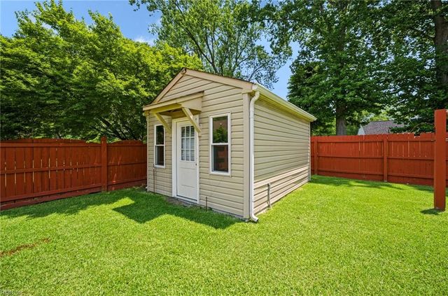 1628 Dylan DR, Virginia Beach, VA 23464
