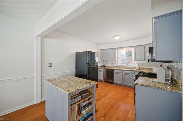 1628 Dylan DR, Virginia Beach, VA 23464