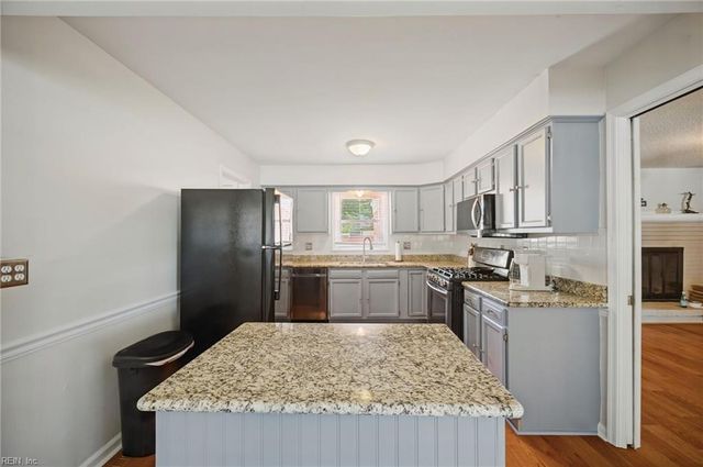 1628 Dylan DR, Virginia Beach, VA 23464
