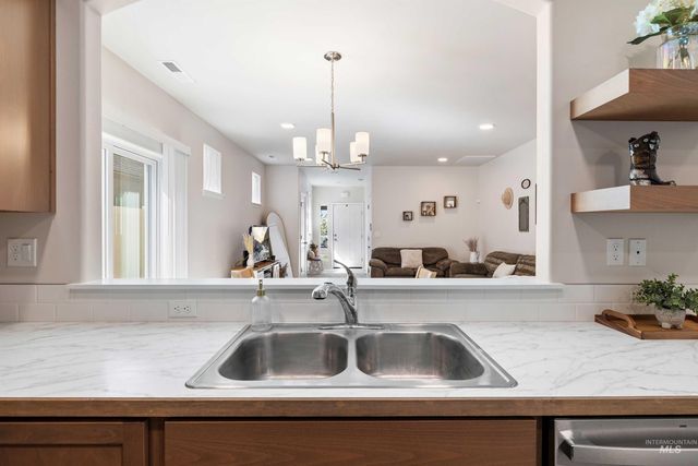 1603 Kenyon Meadow St, Twin Falls, ID 83301