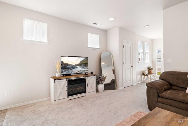 1603 Kenyon Meadow St, Twin Falls, ID 83301