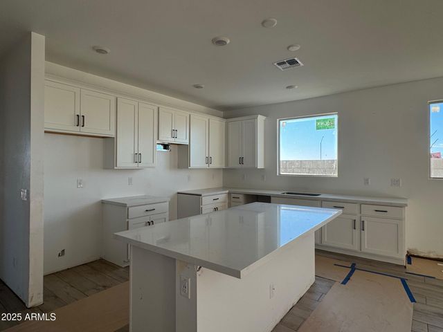 16230 W RED BIRD Road, Surprise, AZ 85387