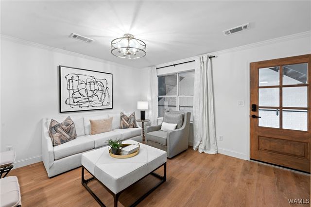 1228 8th 223, Tuscaloosa, AL 35401