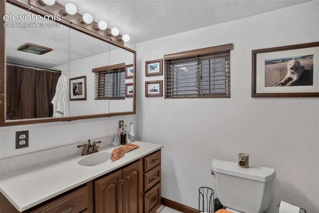 450 S Quitman Street, Denver, CO 80219