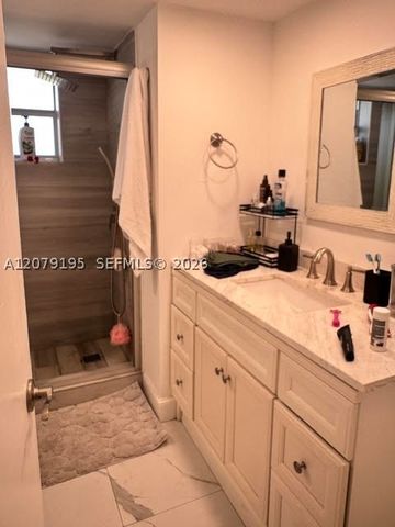 1680 NE 191st St 305-2, Miami, FL 33179