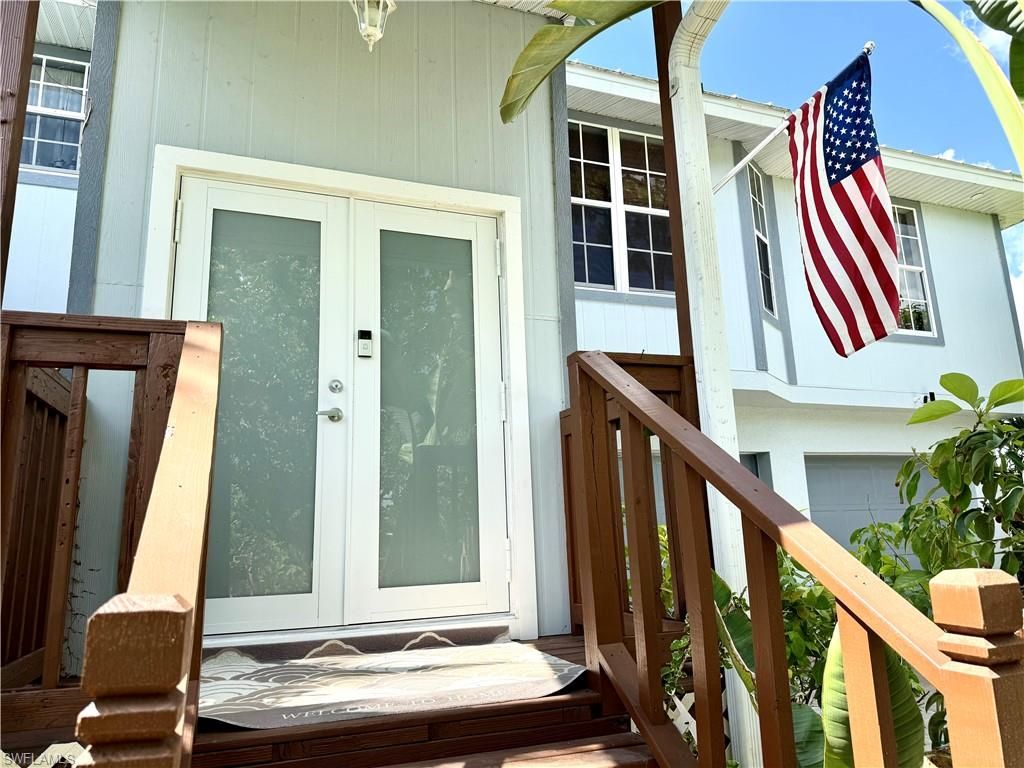 4201 6th ST W, LEHIGH ACRES, FL 33971 — photo 2