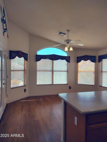 1365 W COURTNEY Lane, Tempe, AZ 85284