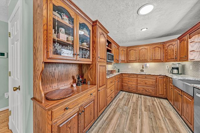 1768 Alean RD, Wirtz, VA 24184