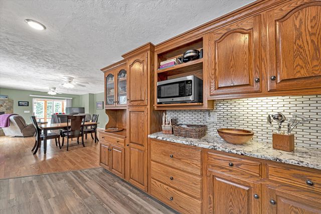 1768 Alean RD, Wirtz, VA 24184