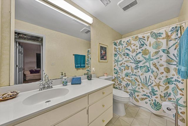 1768 Alean RD, Wirtz, VA 24184