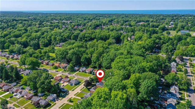 2771 W 230th Street, North Olmsted, OH 44070