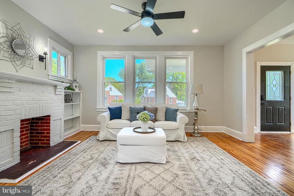 Image 11 of property listing at 2003 ENGLEWOOD AVE, Baltimore, MD 21207