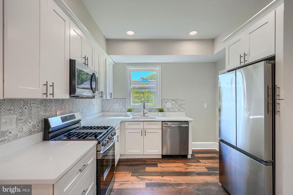 Image 16 of property listing at 2003 ENGLEWOOD AVE, Baltimore, MD 21207