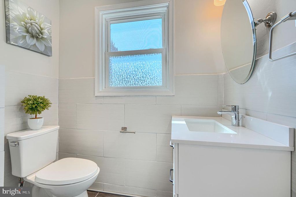 Image 21 of property listing at 2003 ENGLEWOOD AVE, Baltimore, MD 21207