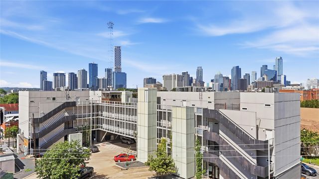 1200 E 11th ST 402, Austin, TX 78702