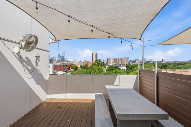 1200 E 11th ST 402, Austin, TX 78702
