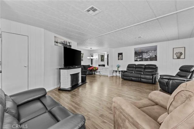 4000 Pierce 132, Riverside, CA 92505