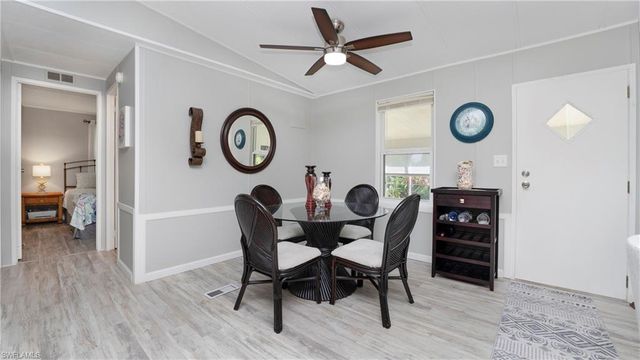 101 PINE KEY LN, Naples, FL 34114