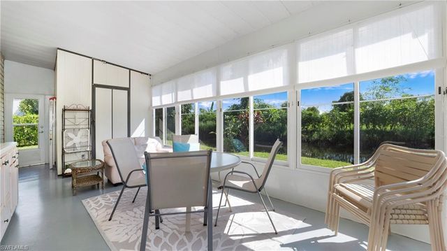 101 PINE KEY LN, Naples, FL 34114