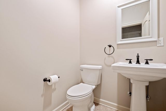 1634 LAUREL KNOLL CIR, Germantown, TN 38139