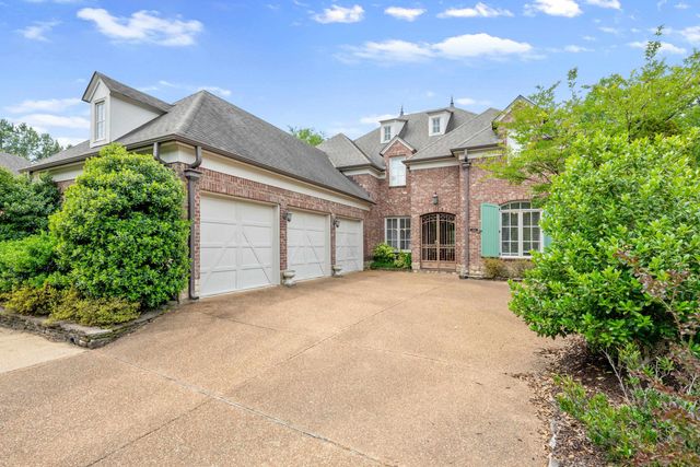 1634 LAUREL KNOLL CIR, Germantown, TN 38139