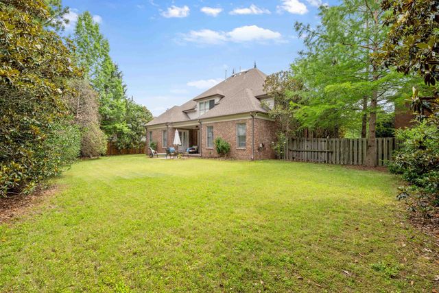 1634 LAUREL KNOLL CIR, Germantown, TN 38139