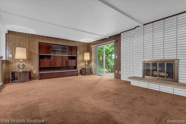 35656 Saxony Drive, Sterling Heights, MI 48310