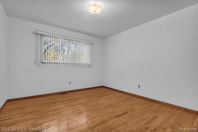 35656 Saxony Drive, Sterling Heights, MI 48310