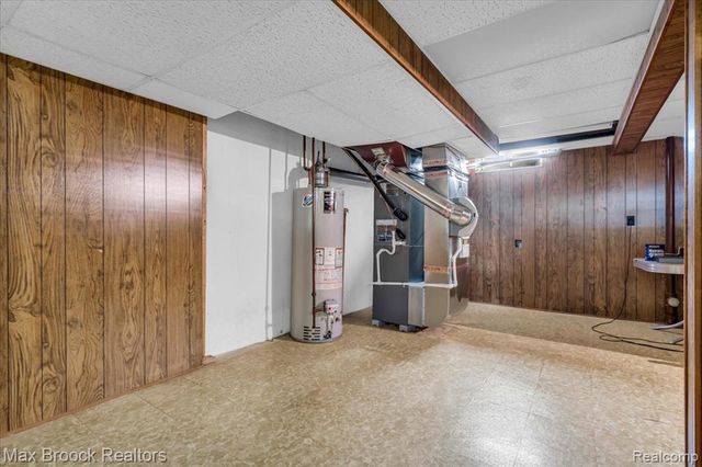 35656 Saxony Drive, Sterling Heights, MI 48310