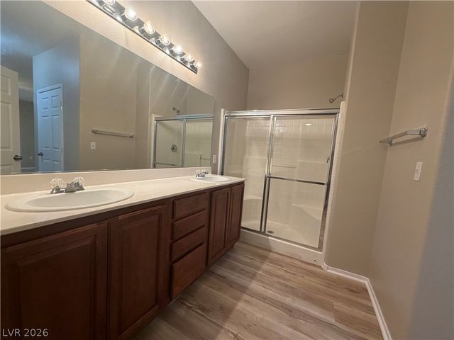 9303 GILCREASE Avenue 1250, Las Vegas, NV 89149