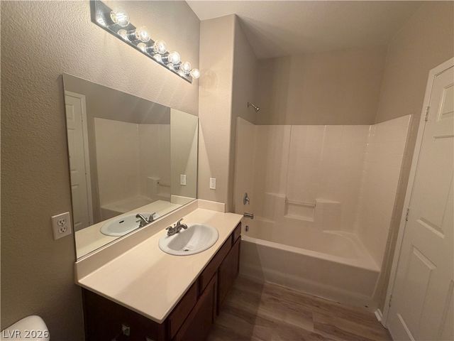 9303 GILCREASE Avenue 1250, Las Vegas, NV 89149