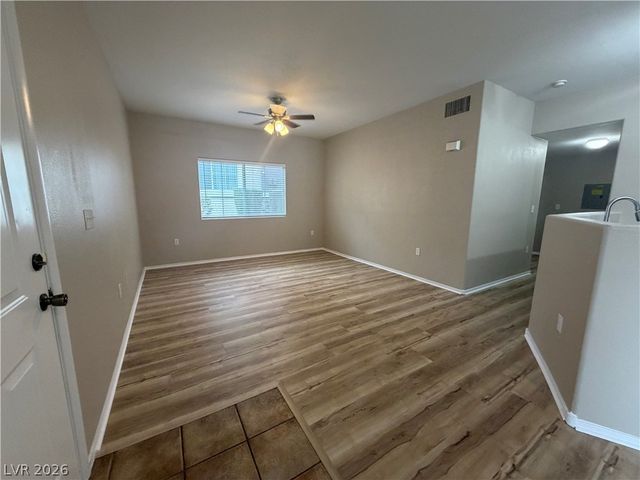 9303 GILCREASE Avenue 1250, Las Vegas, NV 89149