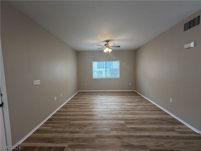 9303 GILCREASE Avenue 1250, Las Vegas, NV 89149