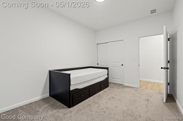 602 Pointe Drive, Walled Lake, MI 48390