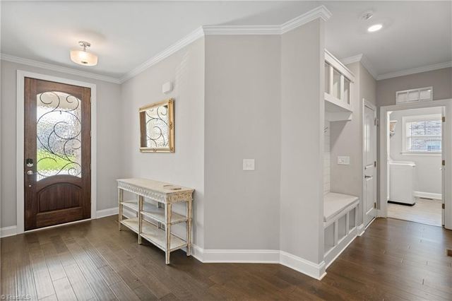 633 Ryder Cup Lane, Clemmons, NC 27012