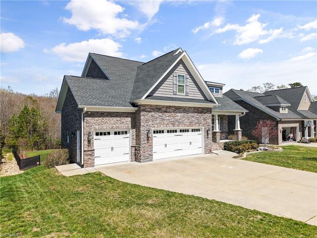 633 Ryder Cup Lane, Clemmons, NC 27012