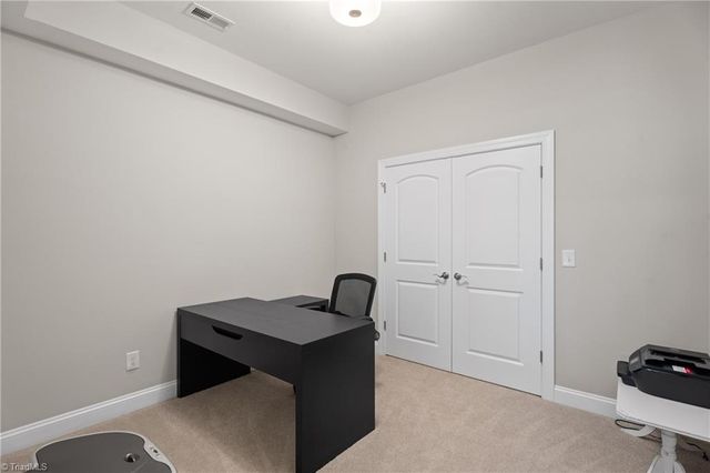 633 Ryder Cup Lane, Clemmons, NC 27012