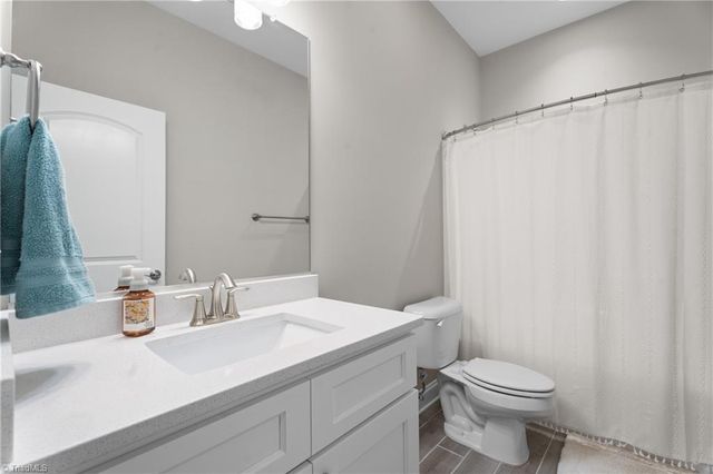 633 Ryder Cup Lane, Clemmons, NC 27012