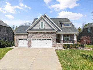 633 Ryder Cup Lane, Clemmons, NC 27012