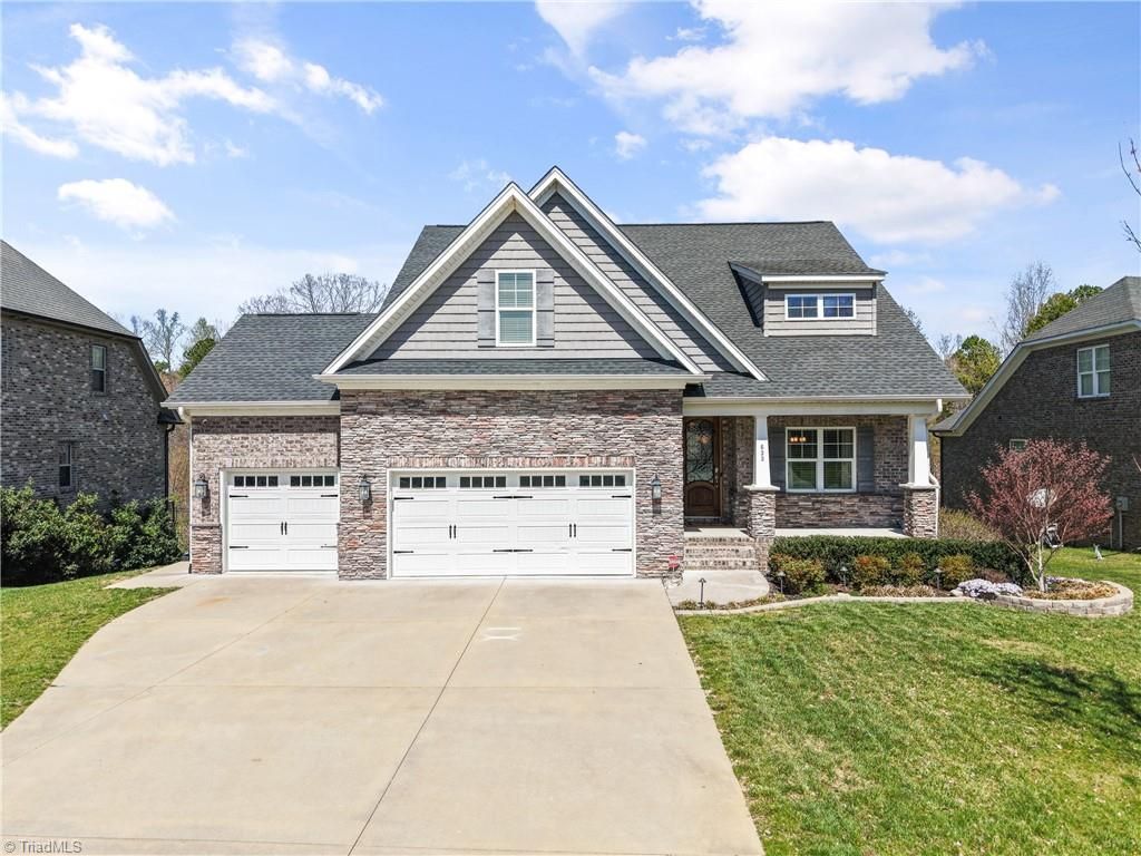 633 Ryder Cup Lane, Clemmons, NC 27012