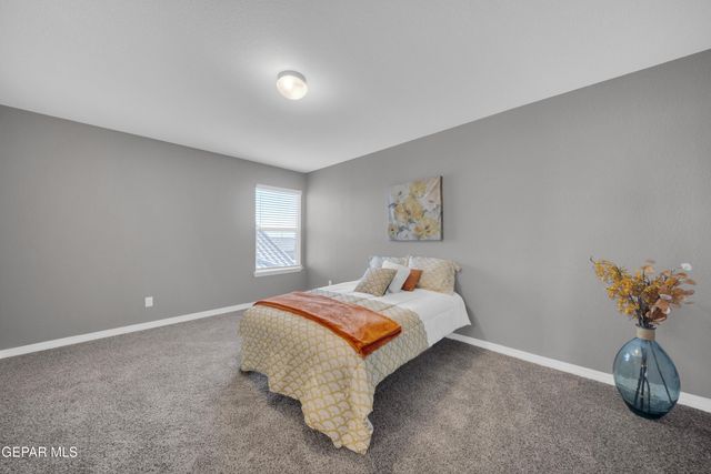 905 Betton Place, El Paso, TX 79915