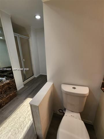 6900 NW 78th St, Tamarac, FL 33321