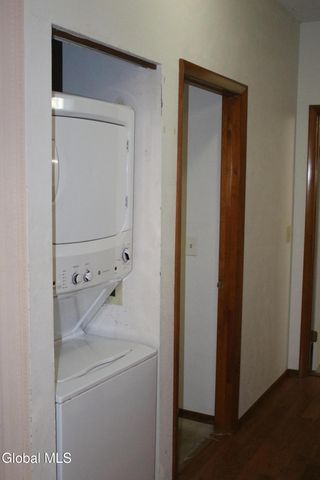 139 Monmouth Way 139, Halfmoon, NY 12065