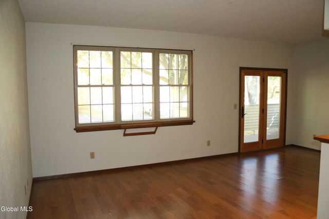 139 Monmouth Way 139, Halfmoon, NY 12065