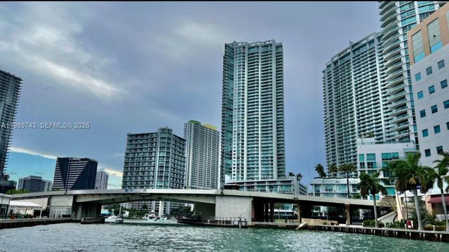 92 SW 3rd St 2510, Miami, FL 33130