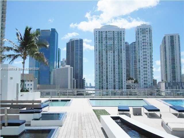 92 SW 3rd St 2510, Miami, FL 33130
