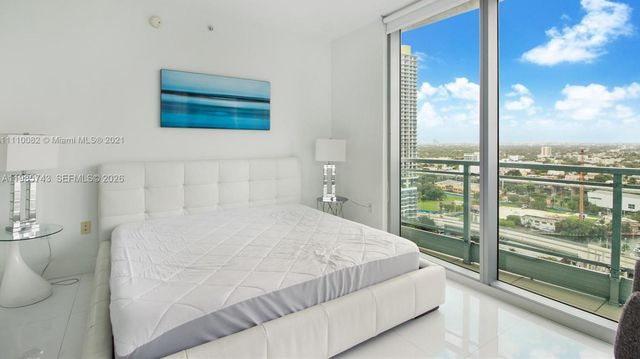 92 SW 3rd St 2510, Miami, FL 33130