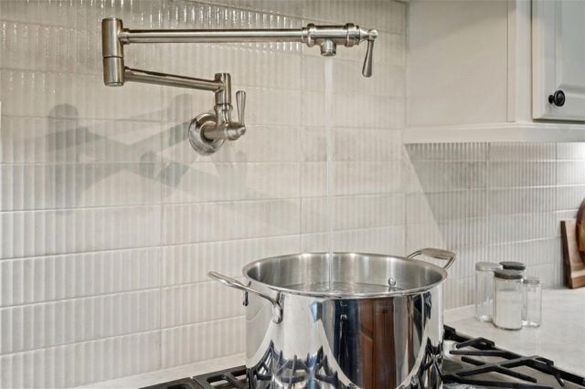 32418 Watersmeet Street, Fulshear, TX 77441