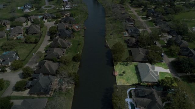 32418 Watersmeet Street, Fulshear, TX 77441